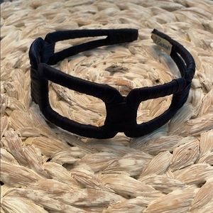 L Erickson navy satin headband